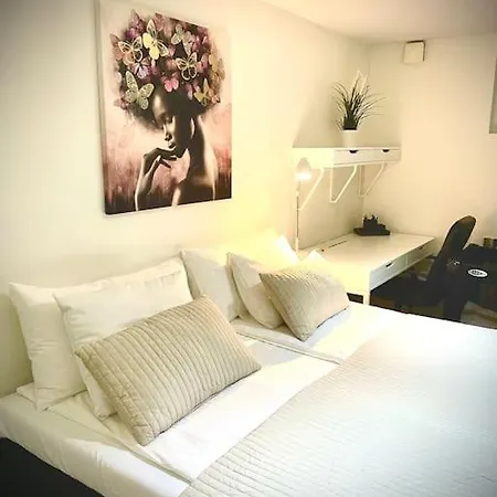 Appartement Downtown In Ten - Free Parking
