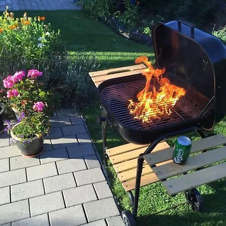 Apartment Downtown In - Free Parking *