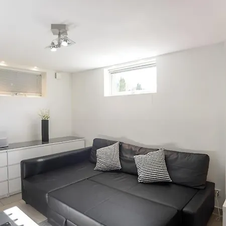 Downtown In - Free Parking Apartment *