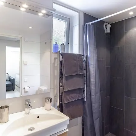 Appartement Downtown In Ten - Free Parking *