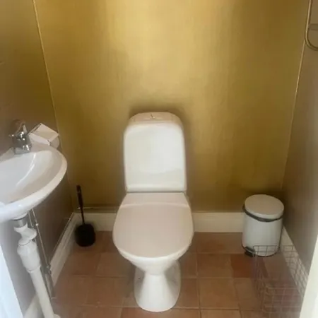 Charmigt Radhus I Centrala Villa