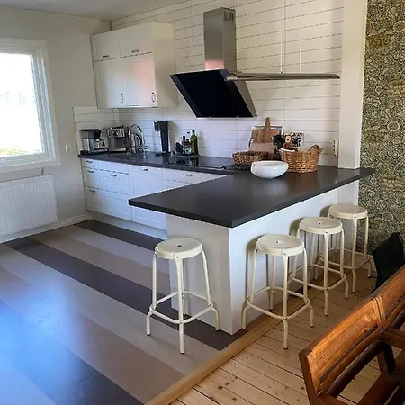 Rydholm 15 Minutes From Center Villa