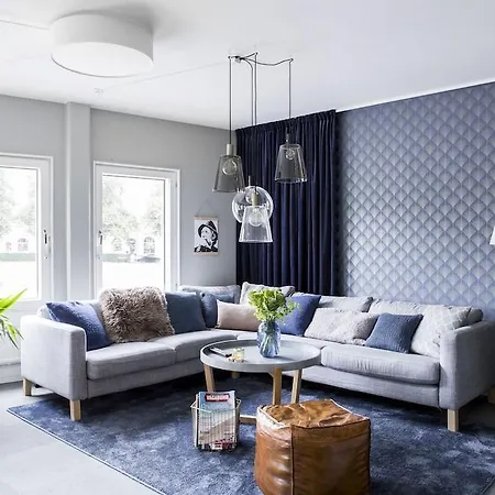 Linneplatsens & Albergue *