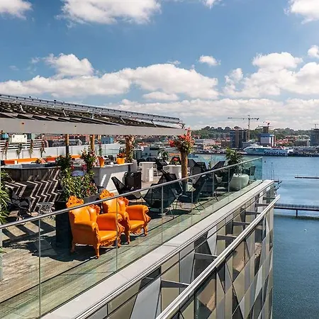 Hotell Radisson Blu Riverside 4*