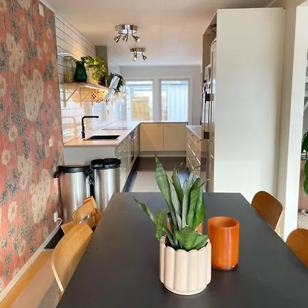 Vila Familjevaenligt Hus