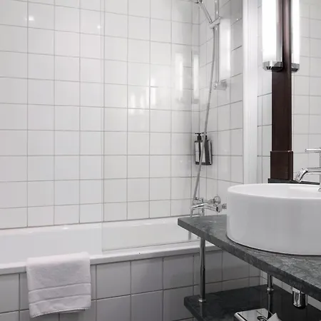 Elite Park Avenue Hotel