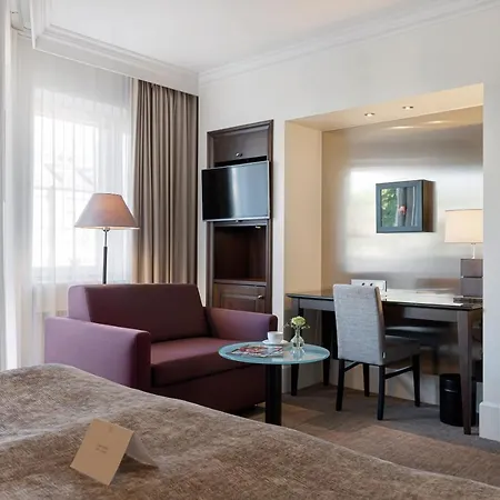 Elite Park Avenue 4*