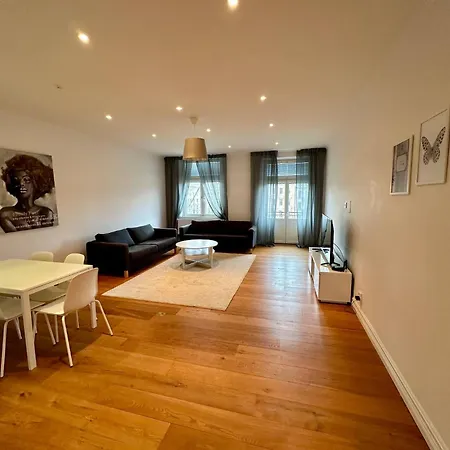Luxury In Lägenhet *