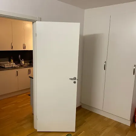 Cozy In A Shared Close To Nature Gothenburg