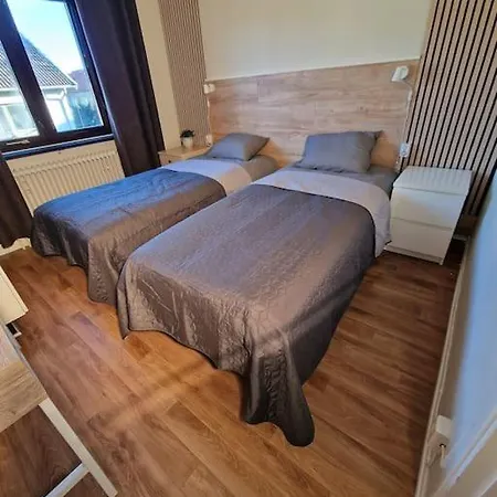 Lugn Och Skoen Laegenhet Centralt. Gothenburg