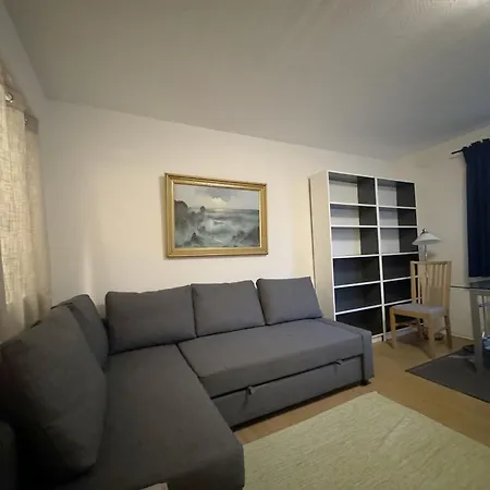 Nice In Central Апартаменты *