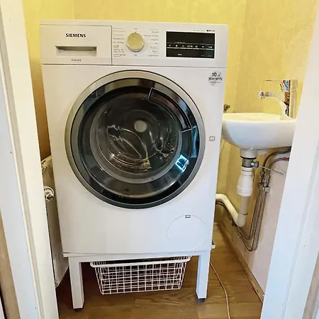 Semesterbostad V *