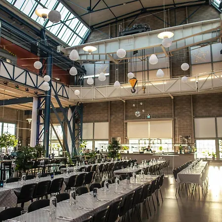 Quality 11 & Eriksbergshallen 호텔 예테보리