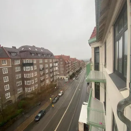 Modern In Lovely Part Of The City Daire Göteborg