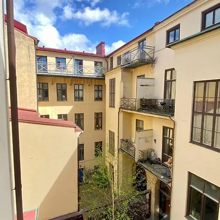 Cozy In The Heart Of * 예테보리