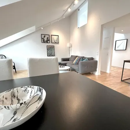 Elegant In The Heart Of The Apartment *
