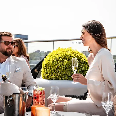 Radisson Blu Riverside Hotell 4*