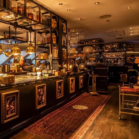 Pigalle Hotell