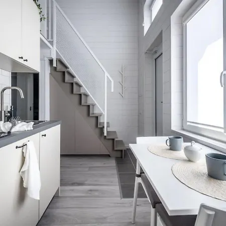 Discover From Equpped Studio Apartment
