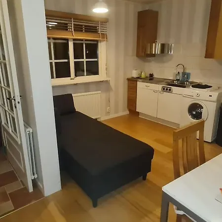 Studio With Kitchenette In Landala Egnahem Göteborg