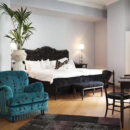 Dorsia & Restaurant Hotell 5*