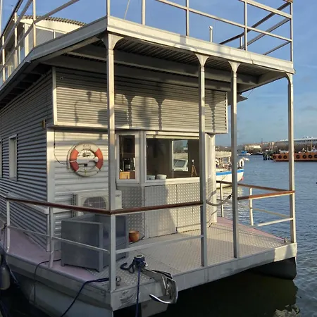 Botel Ringoe