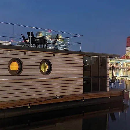 Botel Ringoe Gothenburg