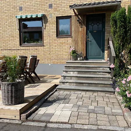 The Yellow Townhouse Göteborg