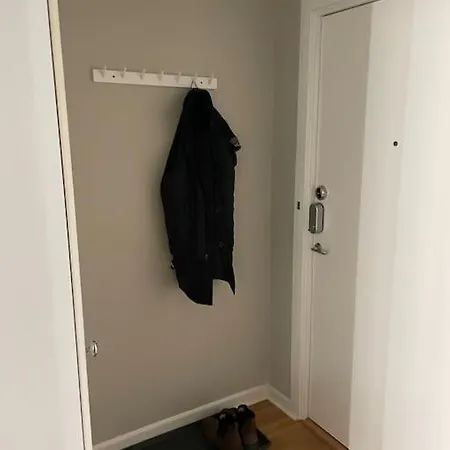 Apartment Newly Renovated Close To Centre *