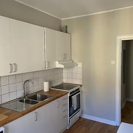 Apartment Newly Renovated Close To Centre Gothenburg