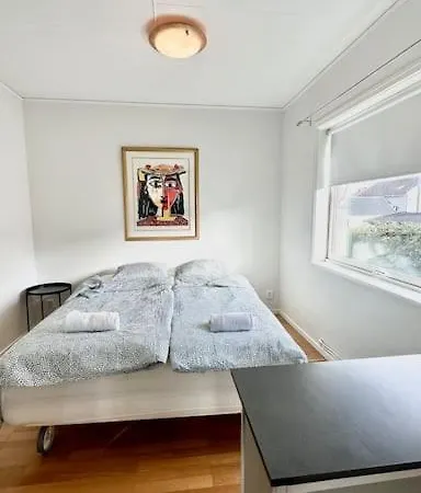 Familjevaenlig Nyrenoverad Vaning Apartment Gothenburg