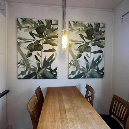 Familjevaenlig Nyrenoverad Vaning Apartment