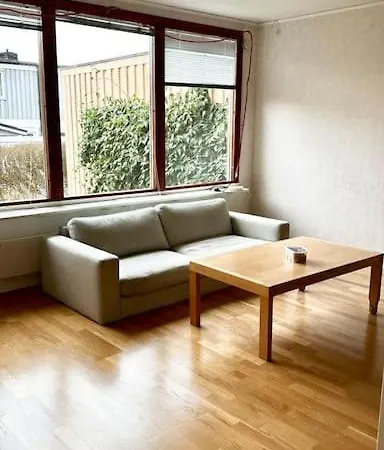 Villa Familjevaenligt Stort Hus *