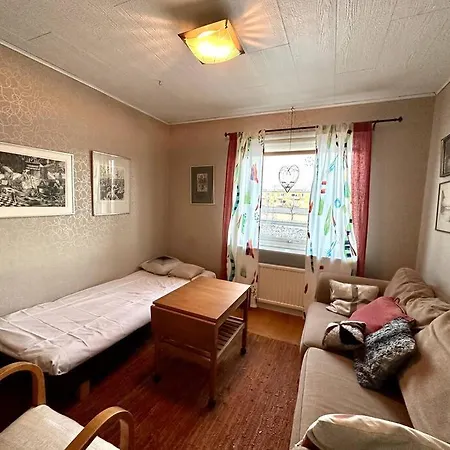 Familjevaenligt Hus Naera Villa *