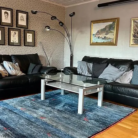 Villa Familjevaenligt Hus Naera