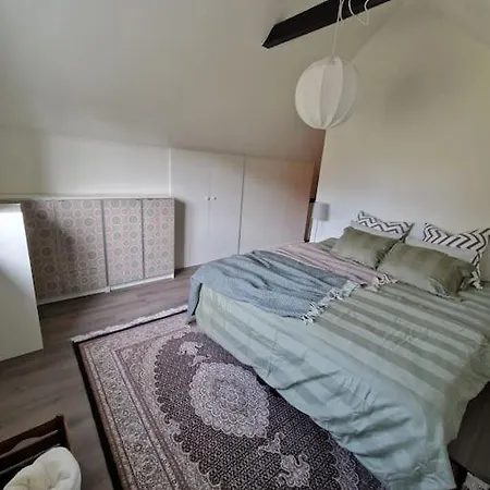 The Little House By The Paddock - Only For Non Smokers Tatil Evi *