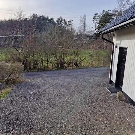 The Little House By The Paddock - Only For Non Smokers Ferienhaus