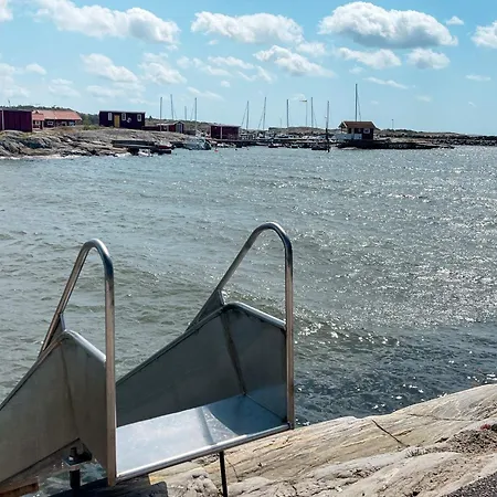 Torslanda Iv Дом отдыха *