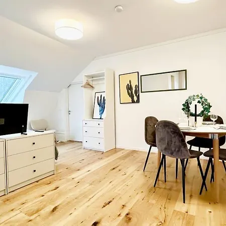 Penthouse Naera Liseberg - Maessan - Avenyn 哥德堡
