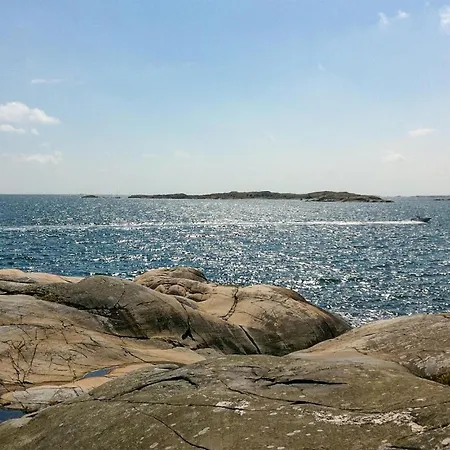 Awesome In Vaestra Froelunda With Sauna 別荘