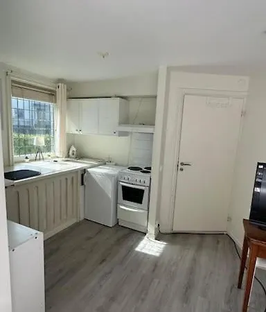 Superhomes 1 Gaest Гётеборг