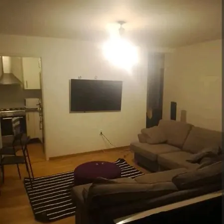 Arvin Apartment