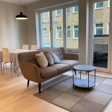Apartment Pinkrose Citystay Jaernvagen *