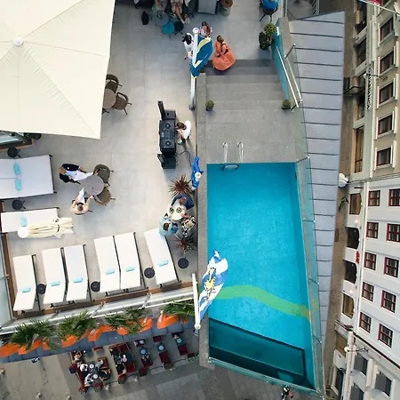 Avalon Hotel 4*