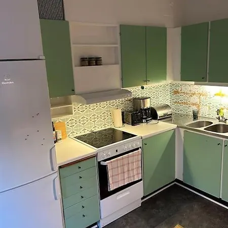 1 Bedroom In Apartment