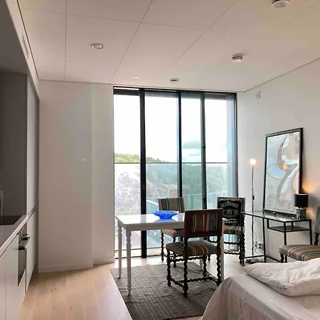 Karlatornet Queen Bed Apartment