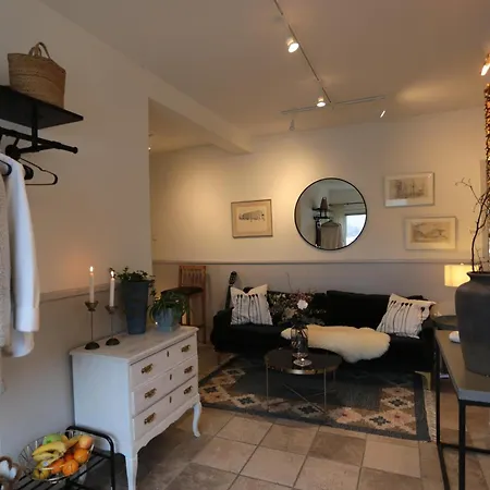 Haha Nordic Partille Spacious 1br Near Center With Garden & Parking * Göteborg