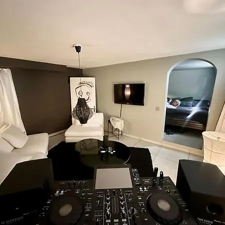Apartment Exklusiv Och Mysig Vaning Gothenburg