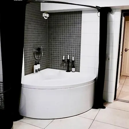 Apartment Exklusiv Och Mysig Vaning *