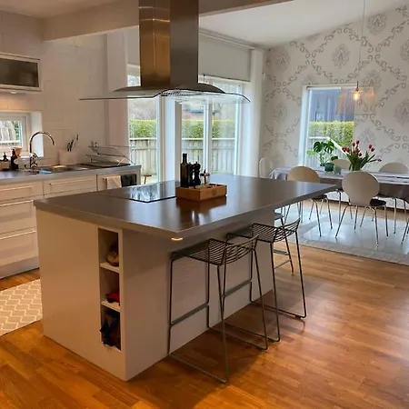 Villa Modern I Saevedalen